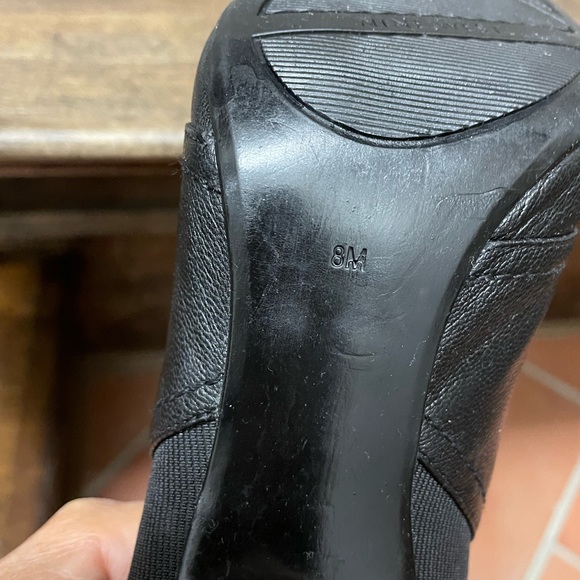 Nine West short heeled boot - Picture 6 of 8